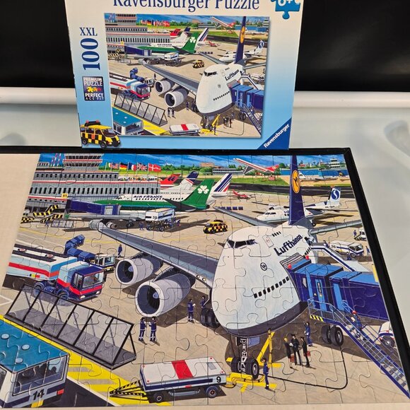 Vintage Ravensburger Puzzle 100 Pc AIRPORT Airplanes at Terminal Complete 6+ - Picture 4 of 7